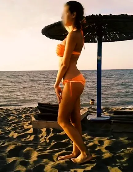 Alena, 27