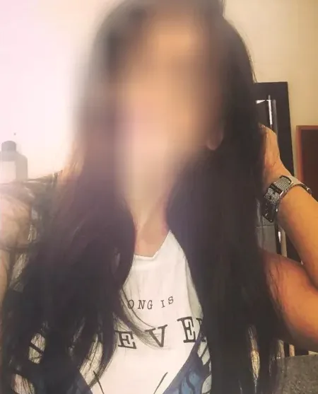 Denise, 36
