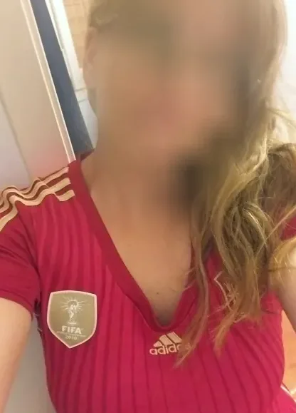 Doris, 35
