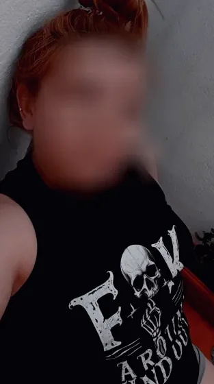 Elif, 35