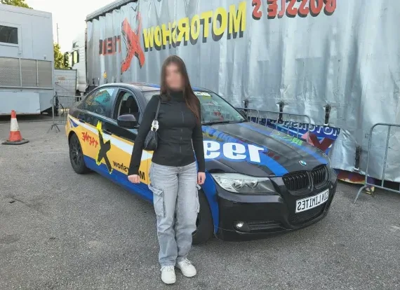 Greta, 18