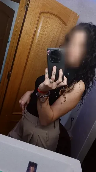 Milica, 34