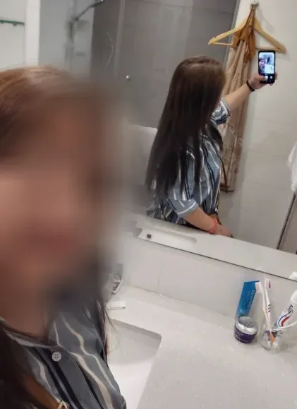 Mirela, 31