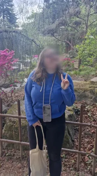 Nina, 26