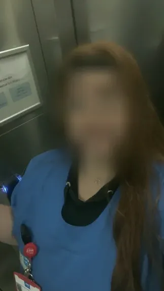 Petra, 22