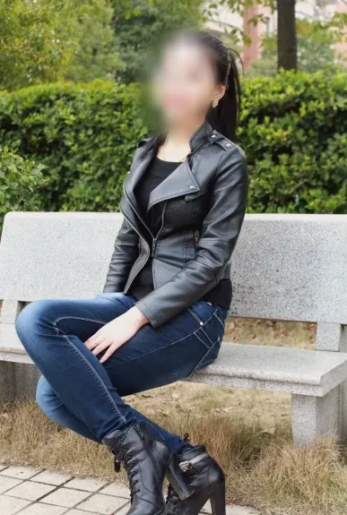 Pia, 31