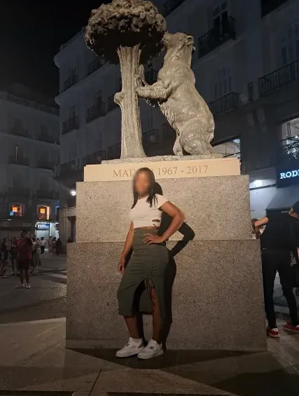 Selma, 34