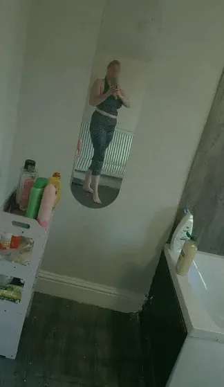 Valerie, 40
